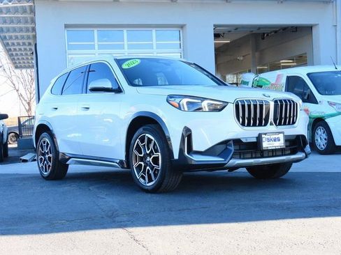 Used 2023 BMW X1 xDrive28i image 1