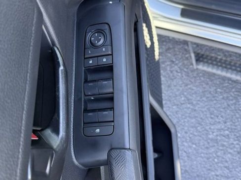 New 2025 Toyota Tacoma SR5 image 16