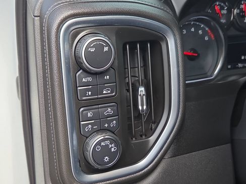 Used 2019 Chevrolet Silverado 1500 RST w/ All-Star Edition AWD/4WD image 11
