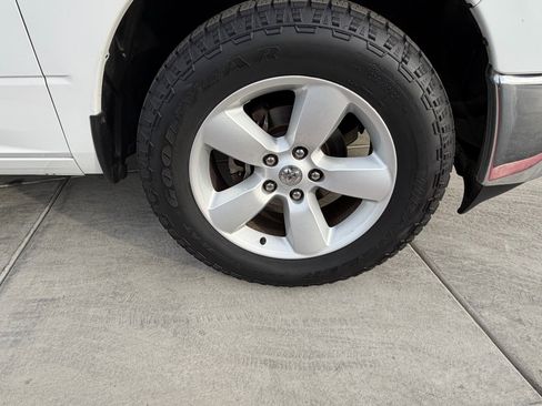 Used 2024 RAM 1500 Classic SLT image 24