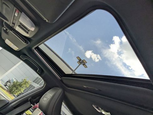 Used 2024 Subaru Crosstrek 2.5i Wilderness image 20