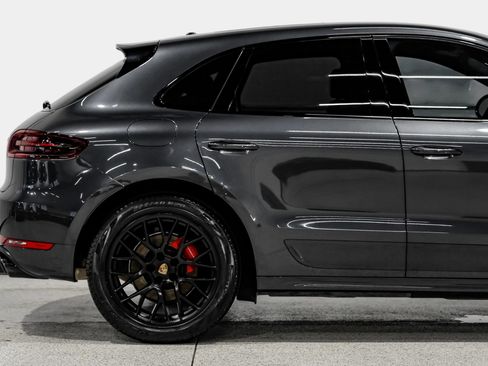 Used 2017 Porsche Macan GTS w/ Premium Package Plus AWD/4WD image 16