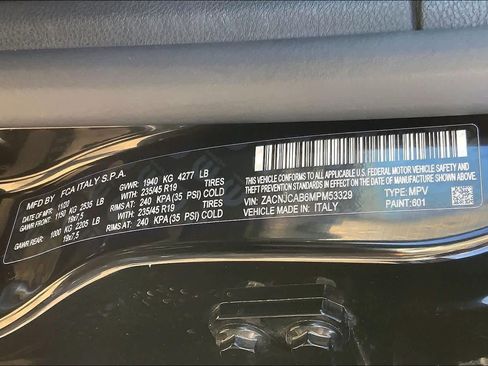 Used 2021 Jeep Renegade Sport image 32