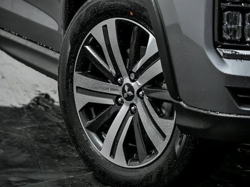 New 2026 Mitsubishi Outlander Sport SE image 3