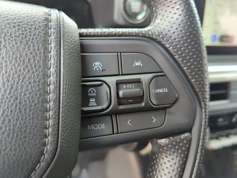 Used 2026 Toyota Tacoma SR5 RWD image 12
