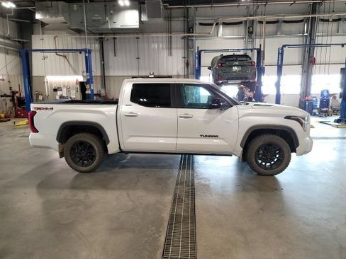 Used 2024 Toyota Tundra Limited w/ TRD Off-Road Package AWD/4WD image 8