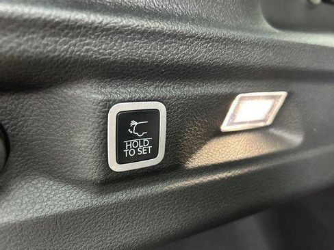 New 2025 Jeep Grand Cherokee L Laredo image 56