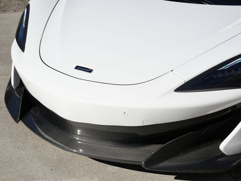 Used 2019 McLaren 600LT image 13