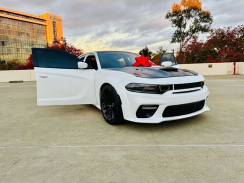 Used 2017 Dodge Charger R/T RWD image 44