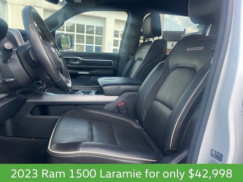 Used 2023 RAM 1500 Laramie AWD/4WD image 10