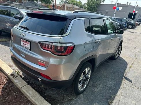 Used 2018 Jeep Compass Limited AWD/4WD image 4