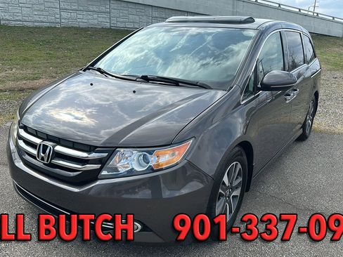 Used 2014 Honda Odyssey Touring image 2