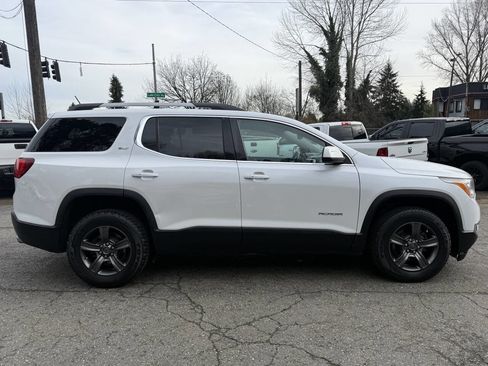 Used 2018 GMC Acadia SLT image 9