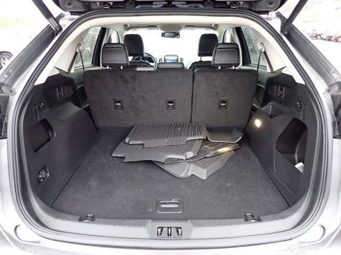 Certified 2022 Ford Edge SEL w/ Convenience Package image 8