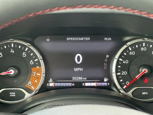 Used 2023 Jeep Renegade Trailhawk w/ Trailer Tow Group image 27