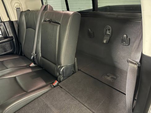 Used 2016 RAM 3500 Laramie AWD/4WD image 40