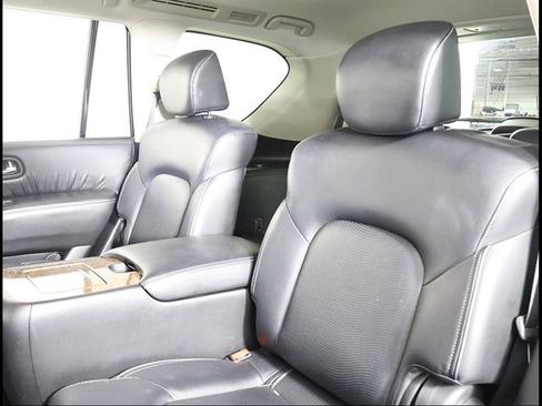 Used 2016 INFINITI QX80 2WD image 10