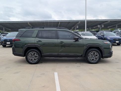 Used 2026 Subaru Outback Premium image 6