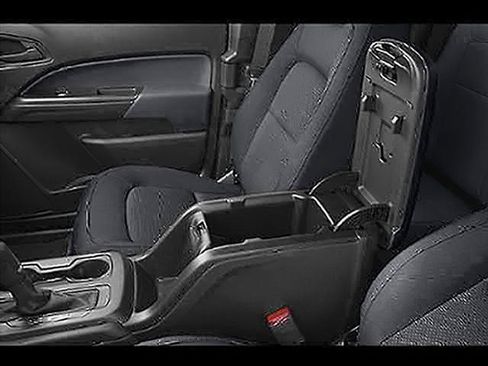 Used 2022 Chevrolet Colorado W/T w/ WT Convenience Package RWD image 95