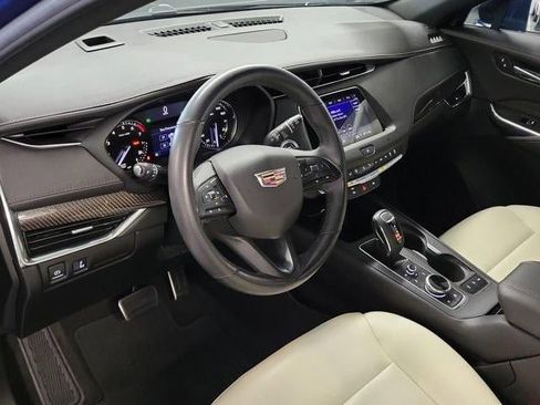 Used 2019 Cadillac XT4 Sport w/ Driver Awareness Package image 10