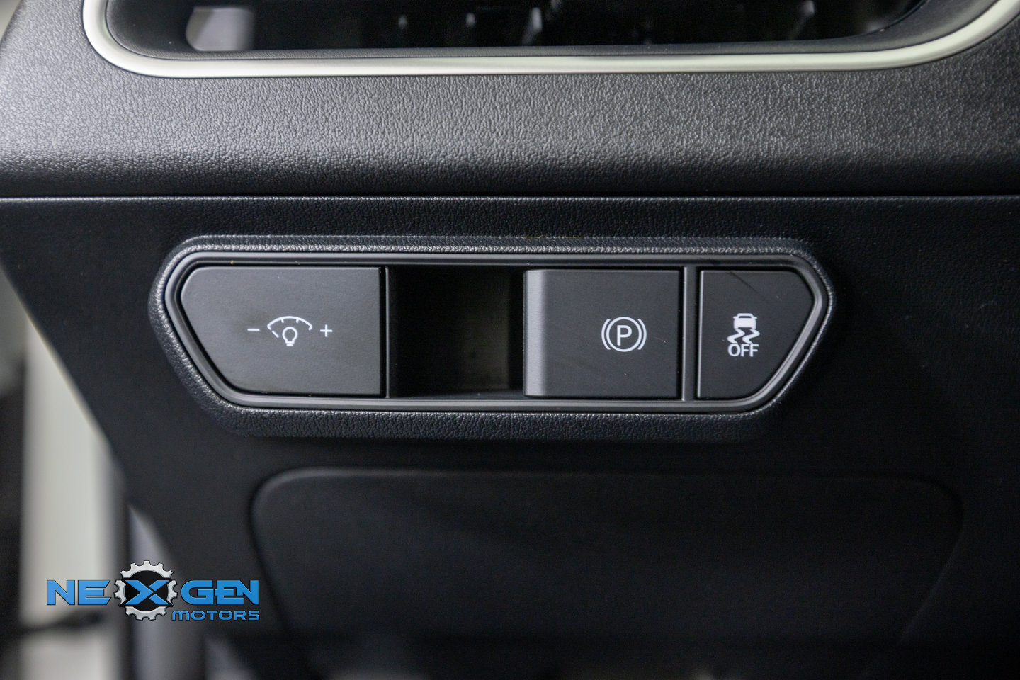 Used 2025 Kia K4 FWD image 16