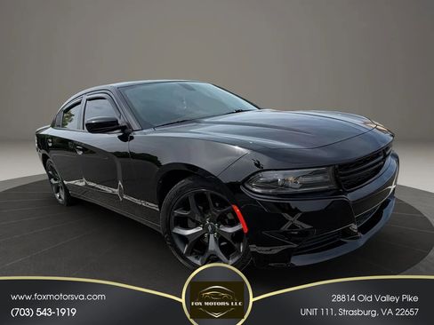 Used 2020 Dodge Charger SXT image 1