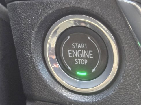 Used 2025 Buick Encore GX Sport Touring FWD image 13