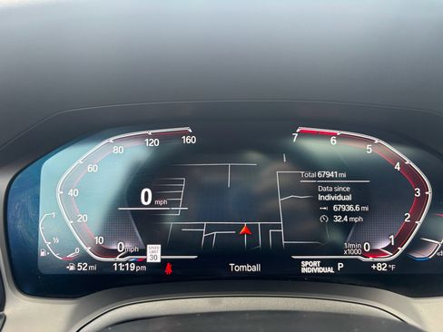 Used 2022 BMW 330i Sedan w/ M Sport Package RWD image 16