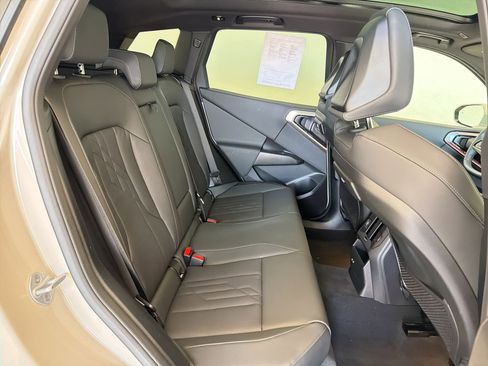 Used 2025 BMW X3 xDrive30i w/ Premium Package AWD/4WD image 30