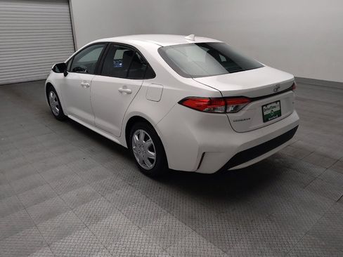 Used 2021 Toyota Corolla LE FWD image 5
