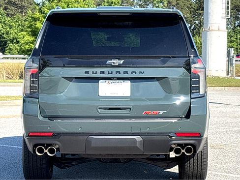 New 2026 Chevrolet Suburban RST w/ Comfort Package AWD/4WD image 23