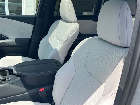 New 2026 Lexus TX 350 FWD image 31