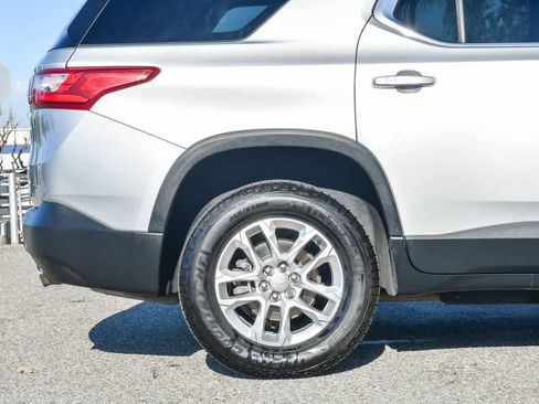 Used 2020 Chevrolet Traverse LS w/ LPO, Blackout Package image 10