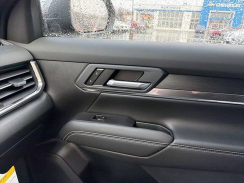 New 2026 GMC Terrain Elevation w/ Technology Package II AWD/4WD image 24