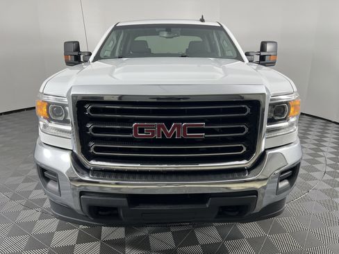 Used 2017 GMC Sierra 3500 SLE image 4