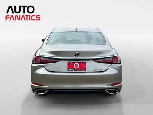 Used 2019 Lexus ES 350 w/ Premium Package FWD image 4