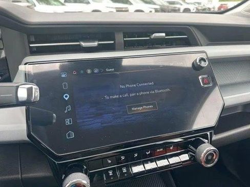 New 2027 Chevrolet Bolt LT w/ Comfort Package FWD image 22