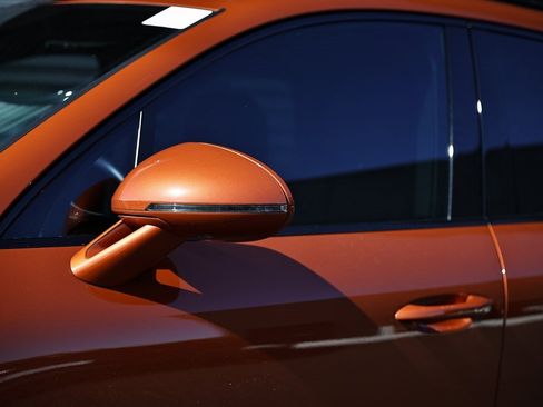 Used 2024 Porsche Macan GTS image 10