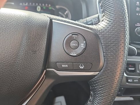 Used 2023 Honda Passport EX-L image 16