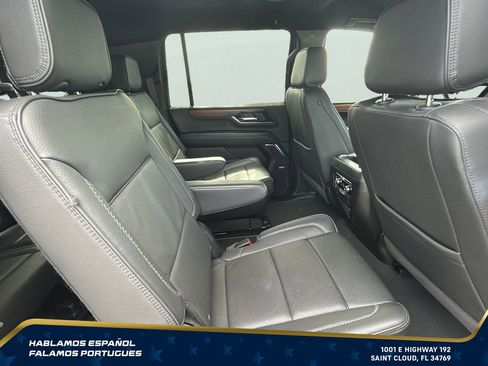 Certified 2025 GMC Yukon XL Denali AWD/4WD image 31