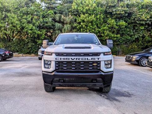 Used 2023 Chevrolet Silverado 2500 Custom w/ Custom Convenience Package image 12