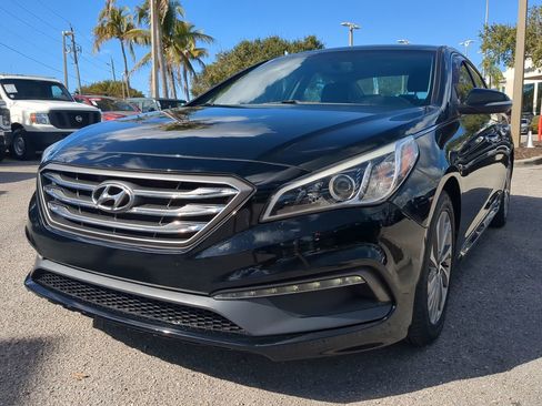 Used 2016 Hyundai Sonata Sport w/ Option Group 02 image 9