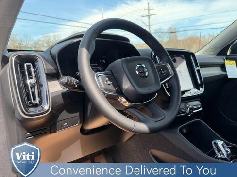 New 2026 Volvo XC40 B5 Plus w/ Climate Package AWD/4WD image 12
