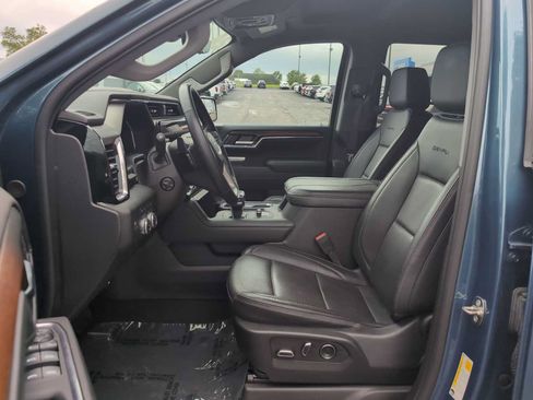 Used 2024 GMC Sierra 1500 Denali w/ Technology Package AWD/4WD image 21