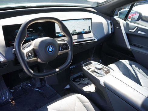 Certified 2025 BMW iX xDrive50 image 14