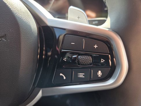 New 2026 BMW 330i Sedan w/ M Sport Package image 27