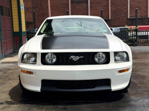 Used 2007 Ford Mustang GT RWD image 11