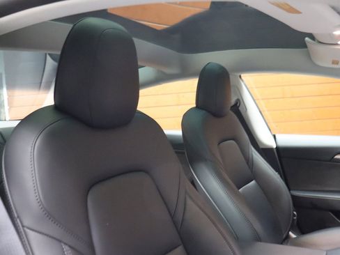 Used 2022 Tesla Model 3 Long Range image 55