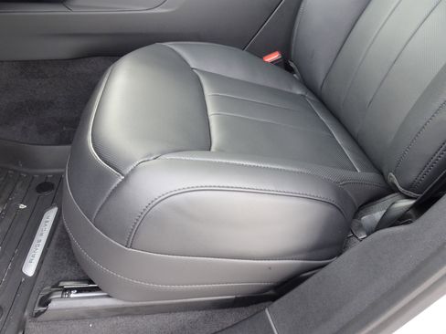 New 2026 Land Rover Range Rover Sport SE image 11