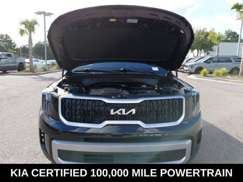 Certified 2024 Kia Telluride LX FWD image 9
